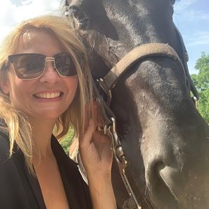 Meet your Posher, Christina